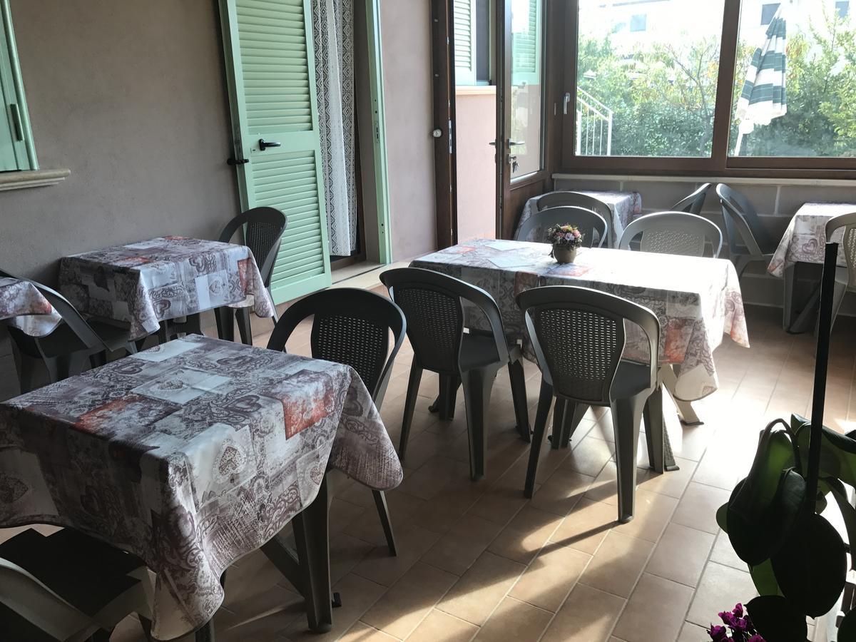 Bba2Passi Bed & Breakfast Marina di Massa Exterior foto