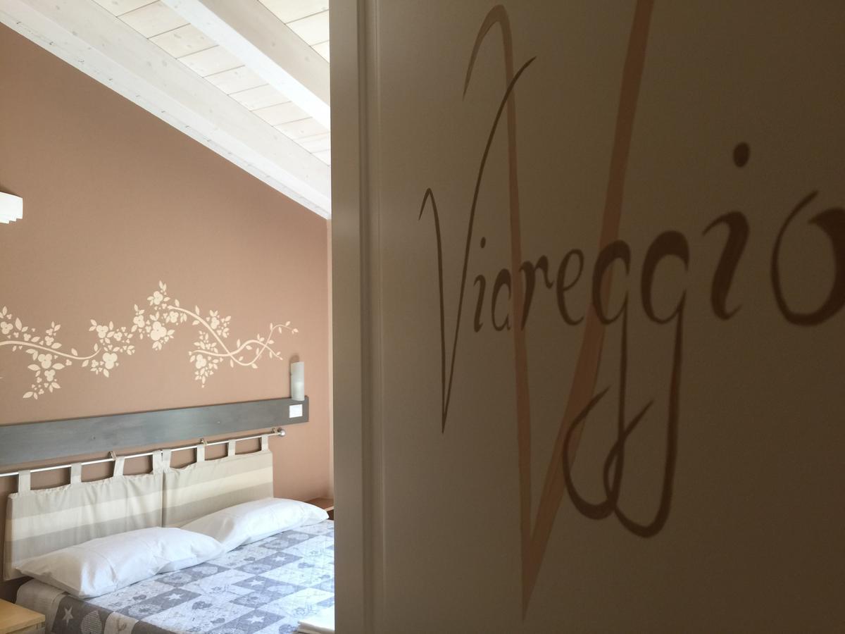 Bba2Passi Bed & Breakfast Marina di Massa Exterior foto