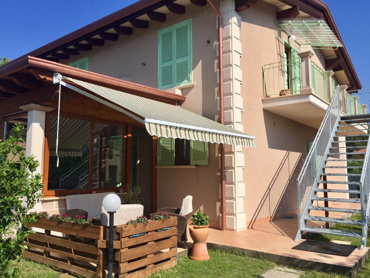 Bba2Passi Bed & Breakfast Marina di Massa Exterior foto