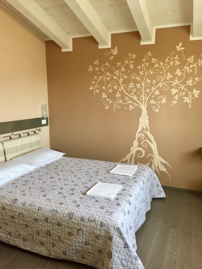 Bba2Passi Bed & Breakfast Marina di Massa Exterior foto